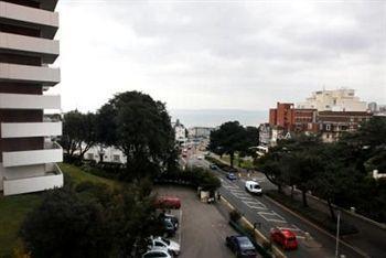 Belvilla Russel Court Hotel 4*