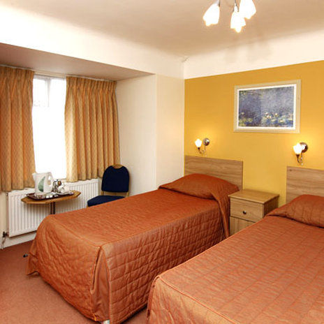 Belvilla Russel Court Hotel 4*